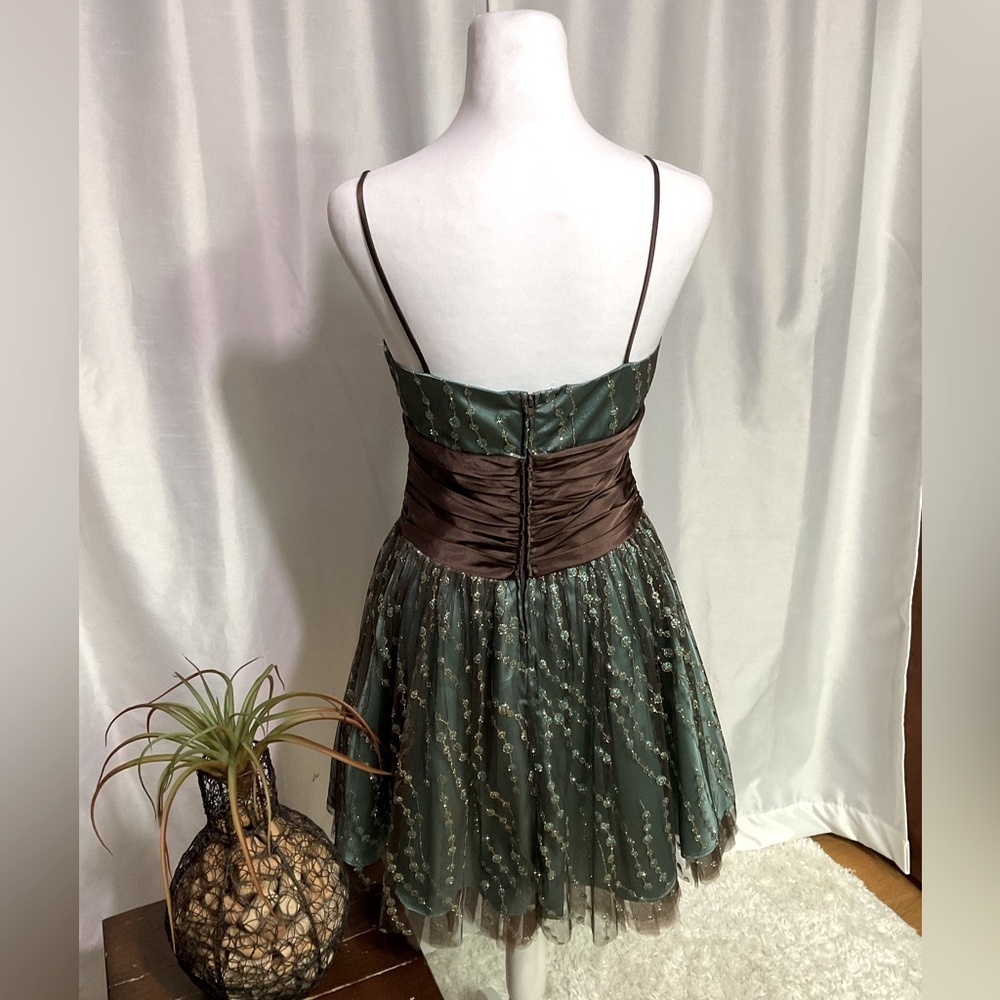 Morgan & Co. Vintage Y2K Formal Dress - Picture 7 of 16